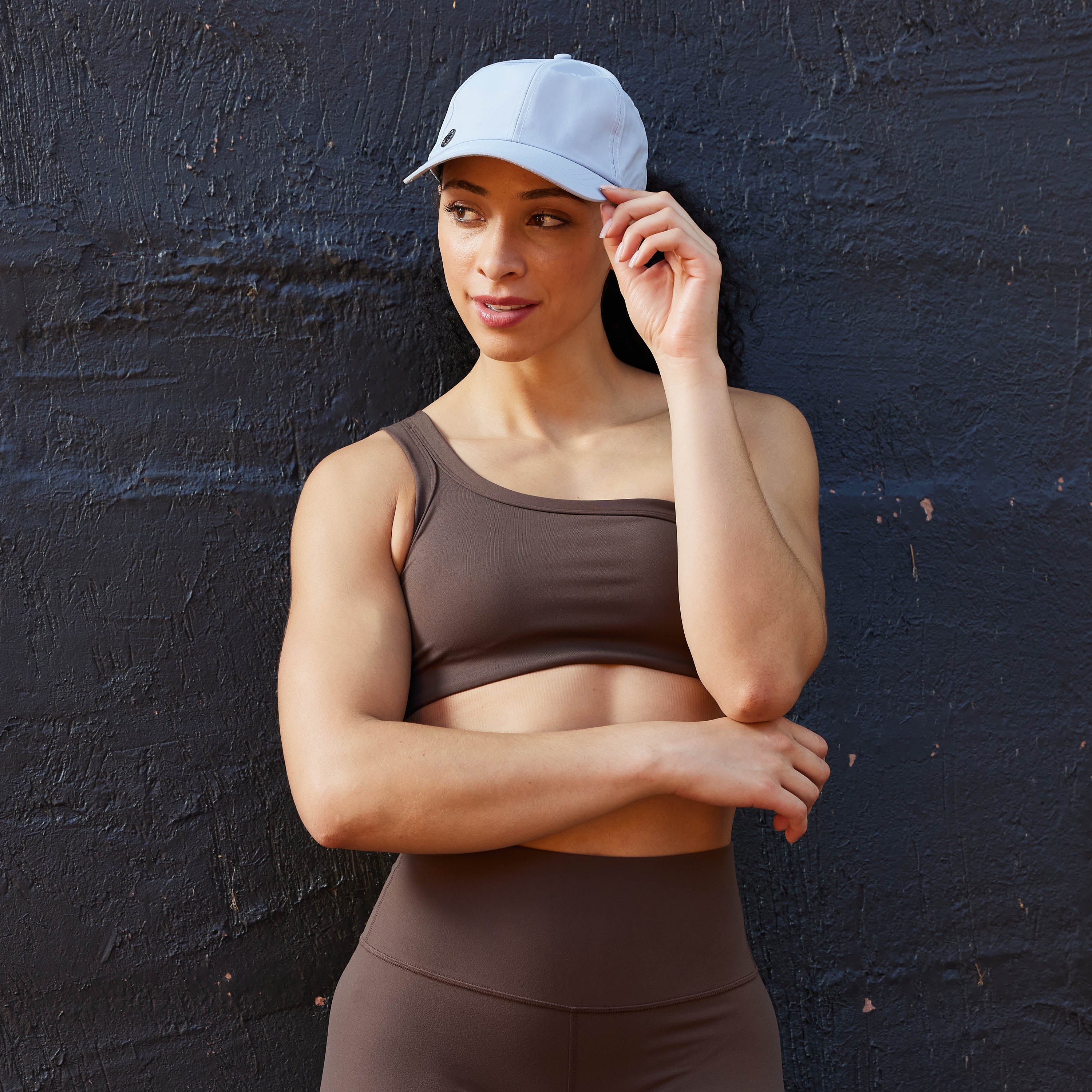 Person wearing the Classic Fitness Hat Lilac